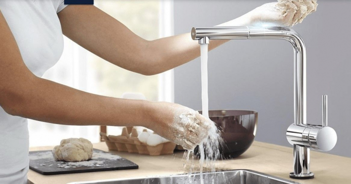 Baterie bucatarie cu actionare la atingere pipa L Grohe Minta Touch [2]
