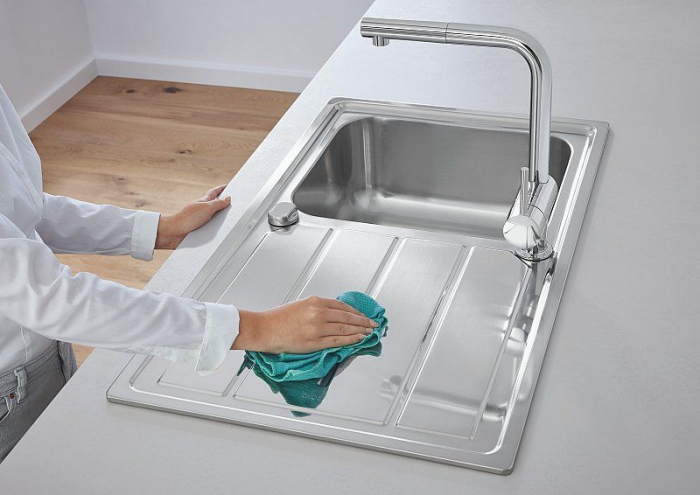 Baterie bucatarie cu dus pipa tip L cromata Grohe Minta [5]