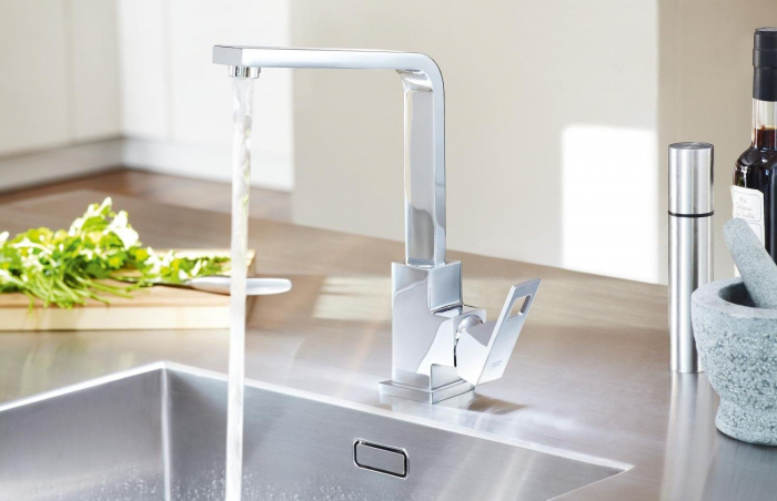 Baterie bucatarie cartus ceramic cromata montare pe chiuveta Grohe Eurocube [2]
