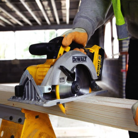 Fierastrau circular 18V XR 4 Ah 2 acc Dewalt - DCS391M2 [2]