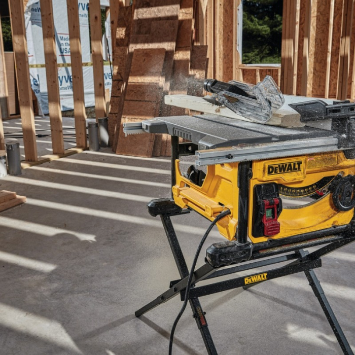 Debitor Compact Cu Masa DeWALT DWE7485 210x30mm 5500rpm [4]