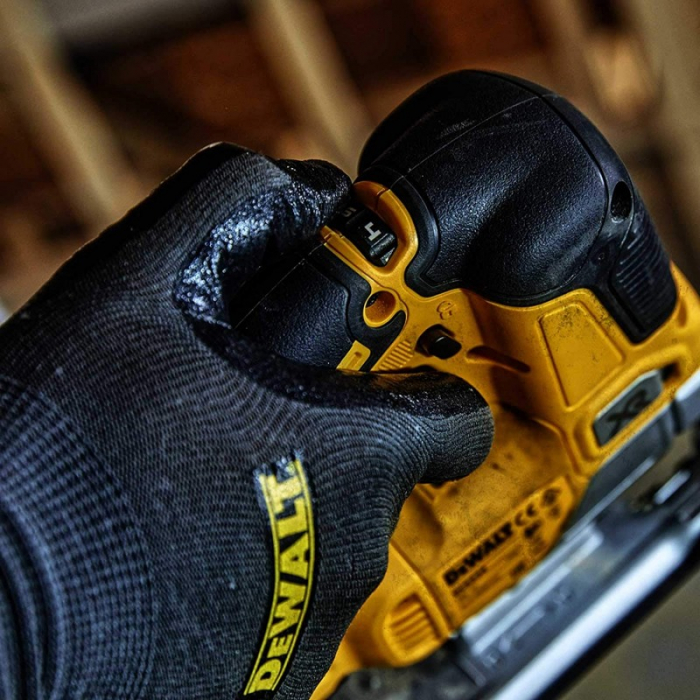 Fierastrau pendular DeWALT DCS334N motor fara perii 18V XR [5]