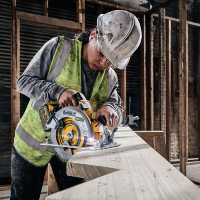 Fierastrau Circular Pro DeWalt DCS573NT Brushless 18V [8]