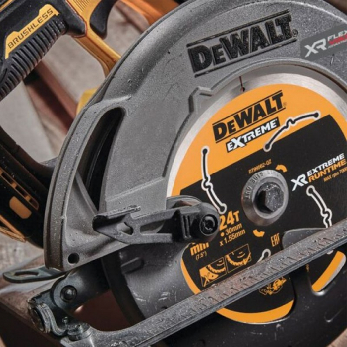 Fierastrau Circular Pro DeWalt DCS573NT Brushless 18V [5]