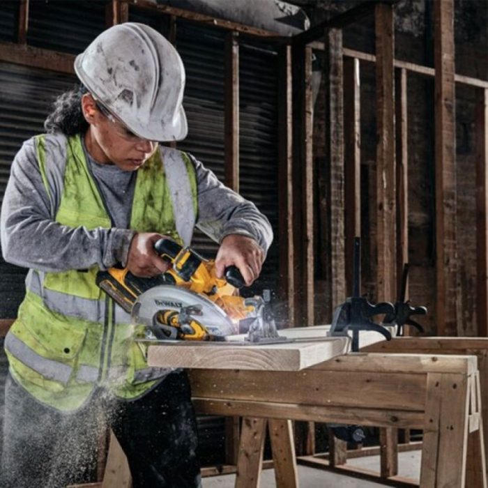 Fierastrau Circular Pro DeWalt DCS573NT Brushless 18V [6]