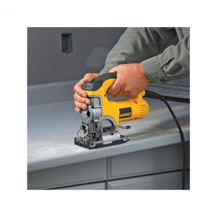 Fierastrau pendular DeWALT DW331KT 701W [3]