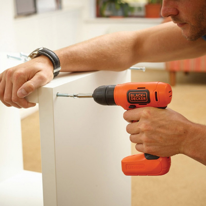 Masina Black+Decker BDCD8K de gaurit si insurubat cu acumulator 7.2V 1.5Ah [4]