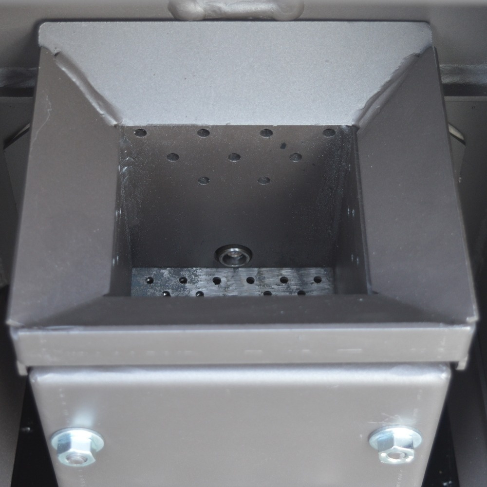 Pachet centrala termica cu peleti KOPH GT 30 kW, pompa de circulatie, vas de expansiune, supapa de siguranta, display electronic [10]