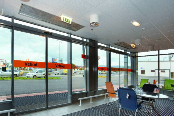 Perdea de aer cald - pe apa, incastrabila in tavan fals, 2000 mm, 4300 m³/h, 230 V, Stavoklima Econ C200W [2]