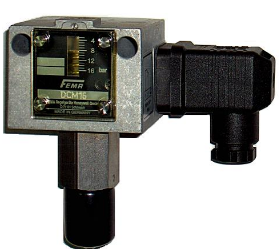 Presostat IP54, aplicatii generale, de maxim 0,5/6 bar, cu rearmare manuala [1]