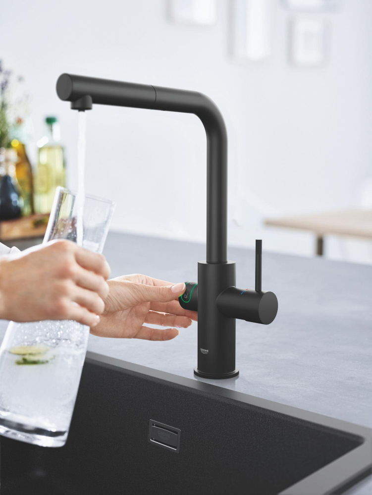 Set filtru + baterie de bucatarie Grohe Blue profesional, pivotanta, pipa tip L, dus extractabil, filtrare, racire, apa carbogazoasa, maner cu butoane 3 tipuri de apa, negru mat [4]
