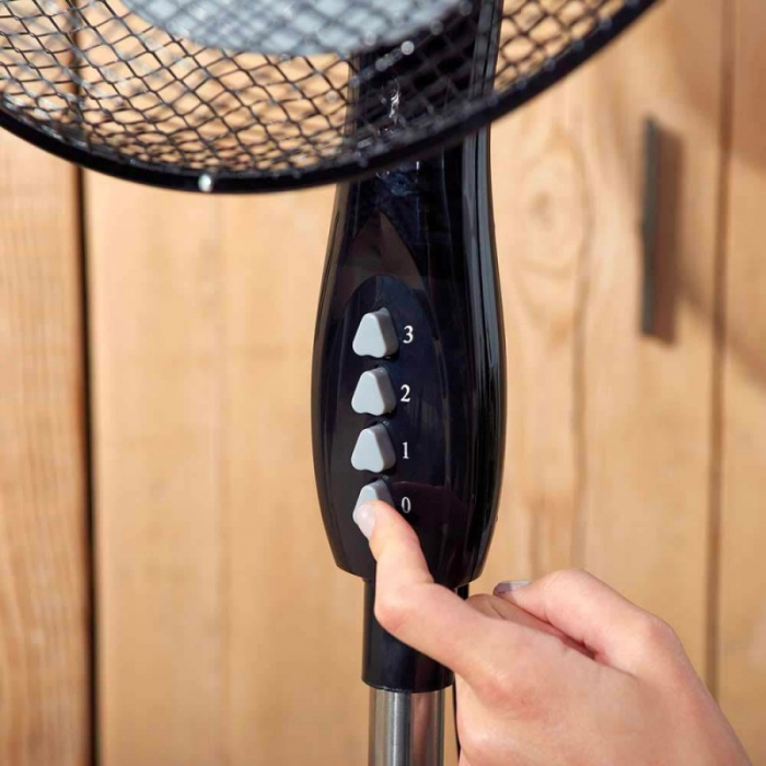 Ventilator negru cu picior Black+Decker 40 W [3]
