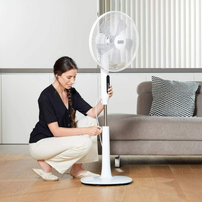Ventilator alb cu picior Black+Decker BXEFP50E 50 W [5]