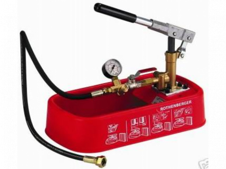 Dispozitive intretinere instalatii - RP 30 Rothenberger, Pompa testare instalatii, presiune maxima 30 bar, cod 61130