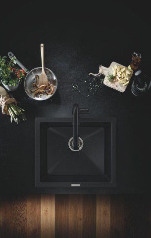 Baterie bucatarie Grohe Essence, marime l, monocomanda, montare pe blat, pipa pivotanta, cartus ceramic, pipa inalta, tip L, dus extractabil, 2 functii, limitator de debit, negru mat [3]