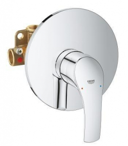 Baterii monocomanda - Baterie pentru dus cu corp incastrat Grohe Eurosmart New