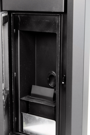 Termosemineu pe peleti Fornello Primo Pellet Ivory 30 kw, complet echipat cu pompa de circulatie, vas expansiune, supapa de siguranta, buncar de peleti 30 kg, automatizare [3]