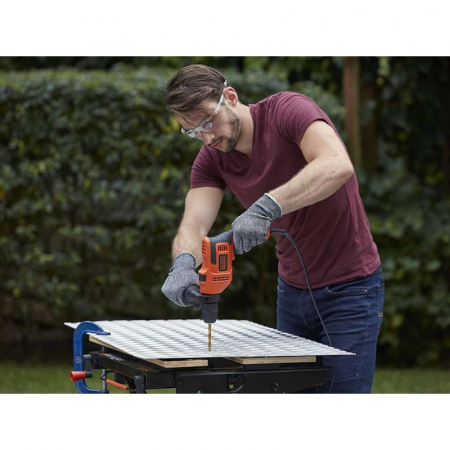 Masina de gaurit Black+Decker BEH200 cu percutie 500W [4]