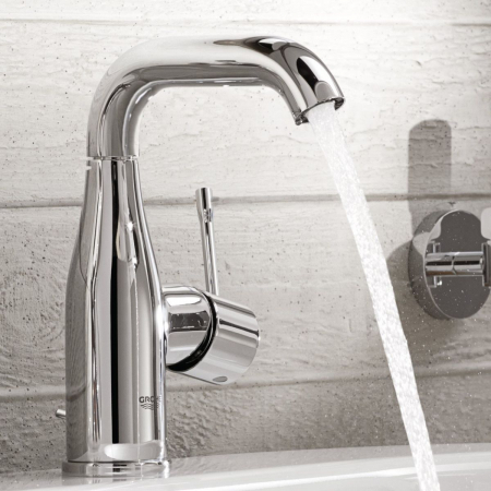 Baterii monocomanda - Baterie lavoar marimea M-2 Grohe Essence New
