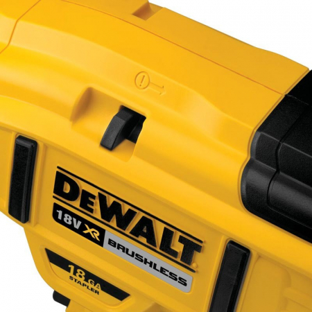Pistol de batut cuie DeWALT DCN681D2, Brushless, Cap 18 Ga, 18 V, Li-Ion, 2.0Ah [6]