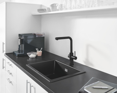 Set filtru + baterie de bucatarie Grohe Blue profesional, pivotanta, pipa tip L, dus extractabil, filtrare, racire, apa carbogazoasa, maner cu butoane 3 tipuri de apa, negru mat [2]