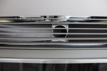 Termosemineu pe peleti Fornello, model Primo Truva Pellet 25 kw, crem, sistem de curatare mecanica creuzet [9]