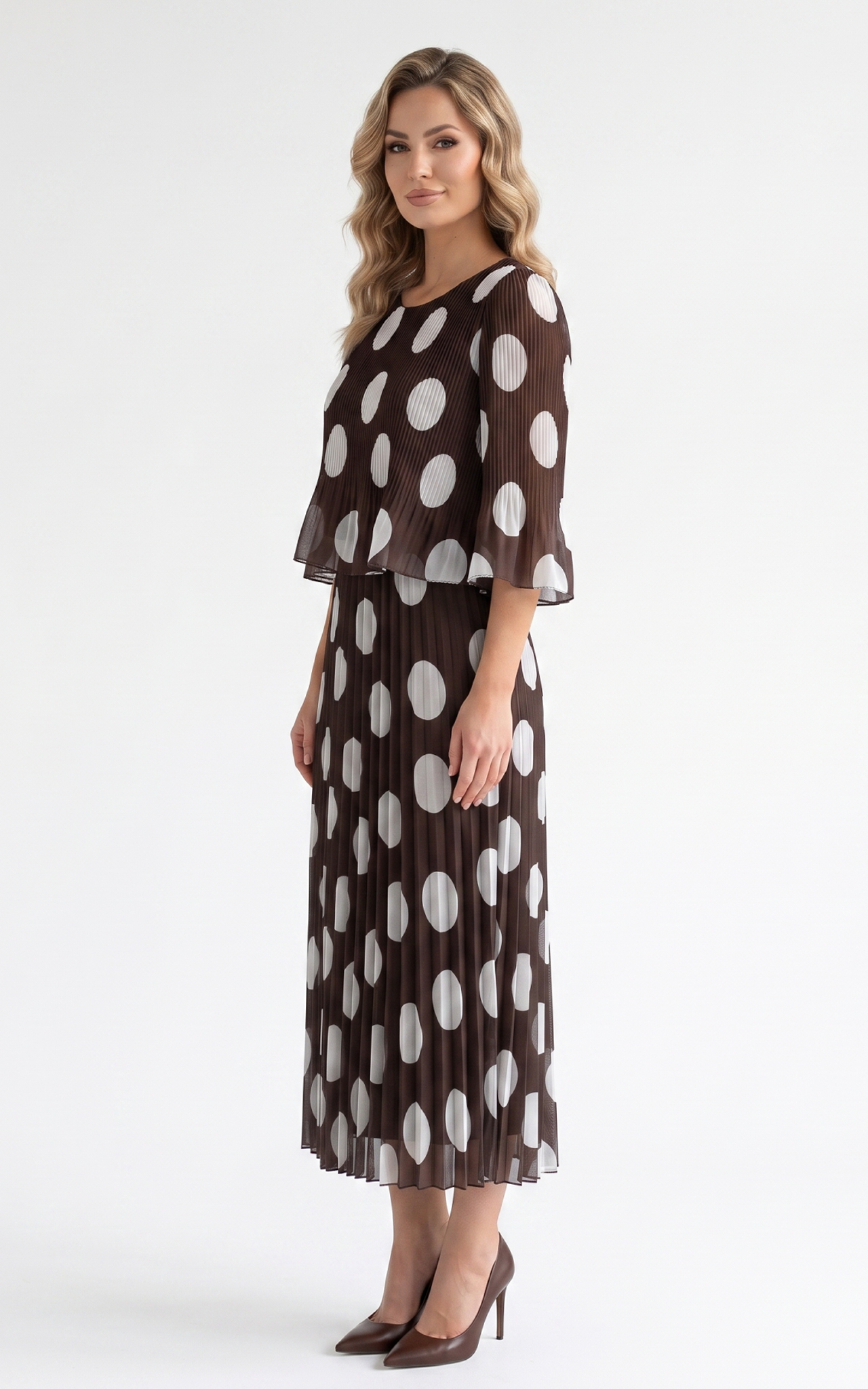 Rochie de vara, din voal vaporos cu elastic in talie Ginny midi maro-buline-mari [2]