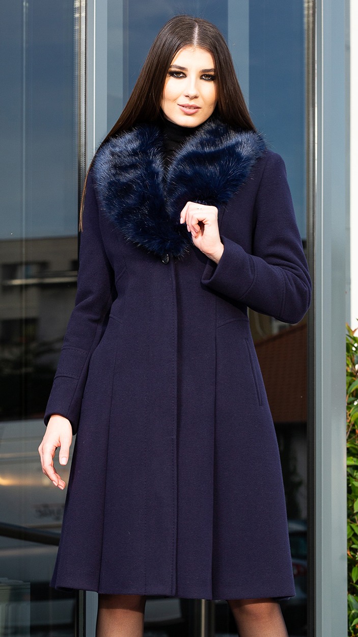 Paltoane de dama - Palton de lână si blană vegană Sentierri 804 bleumarin