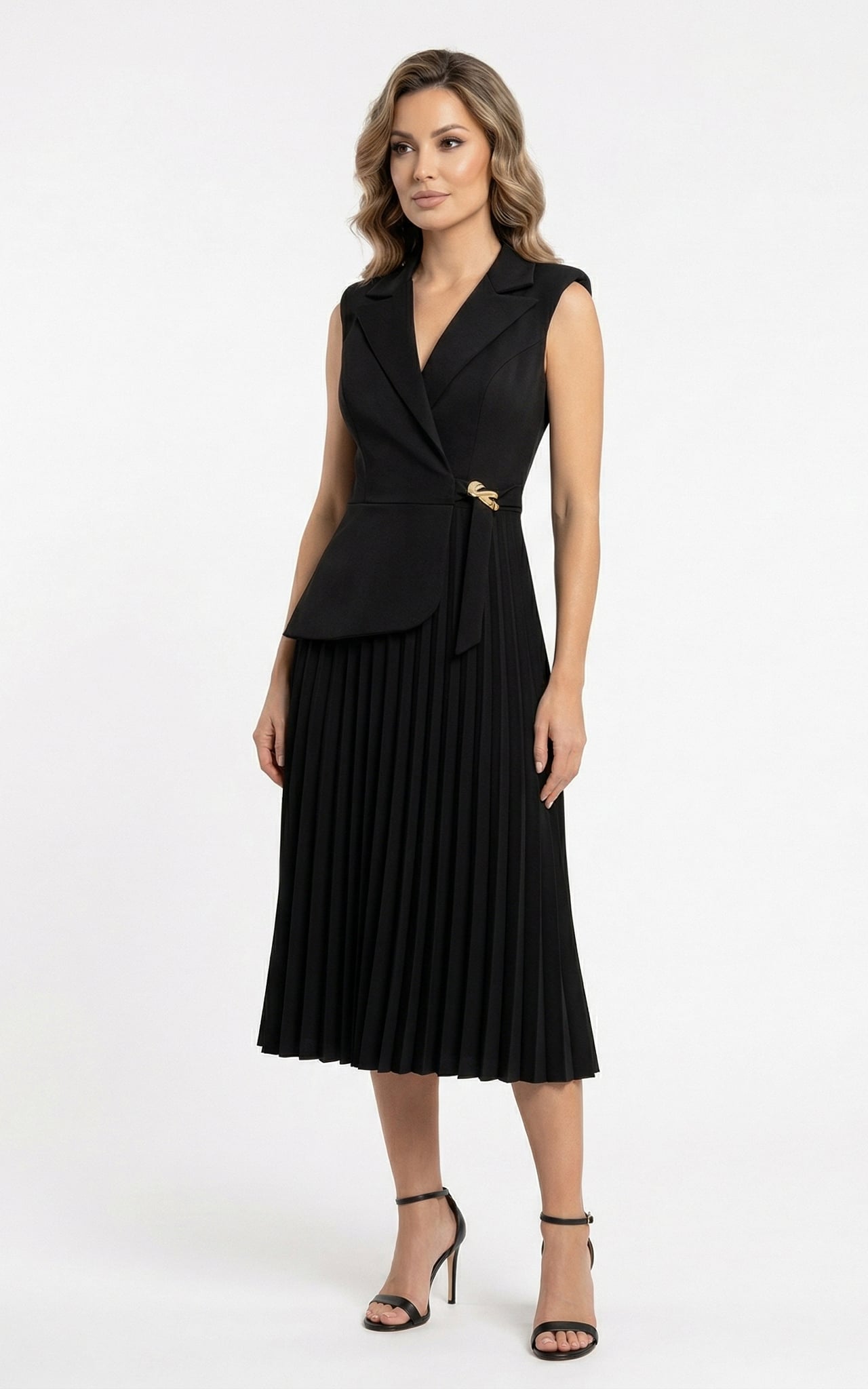 Rochii fabricate in Romania - Rochie Gwenivere midi neagra