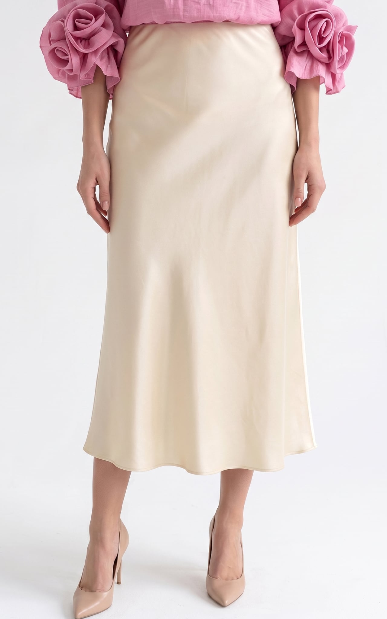 Nou - Fusta din satin subtire Gracen midi vanilie