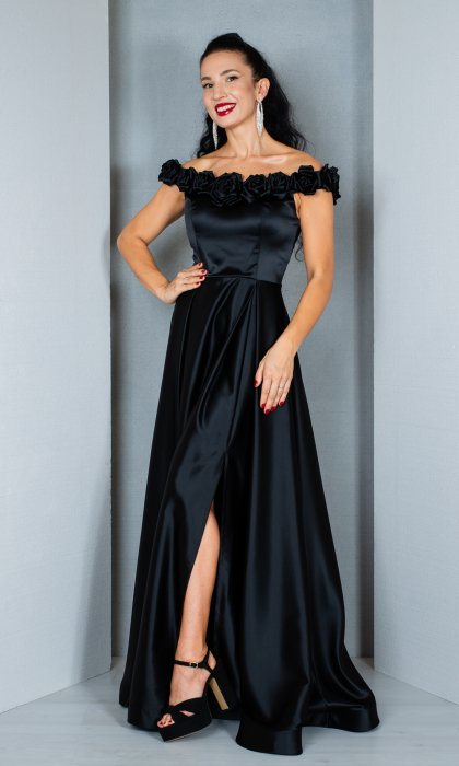 Rochie Anissa lunga neagra [3]