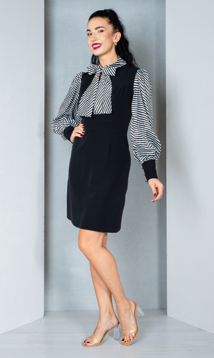 Rochie Darlene scurta neagra [3]