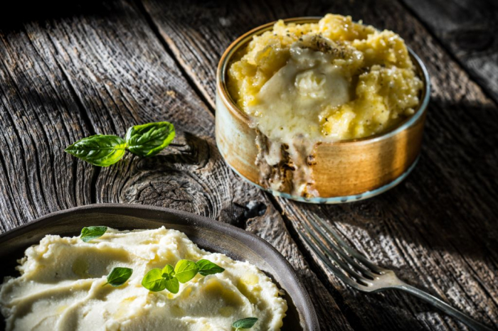 BRANZĂ FRĂMÂNTATĂ DE COLȚEȘTI SUL 300 G [2]