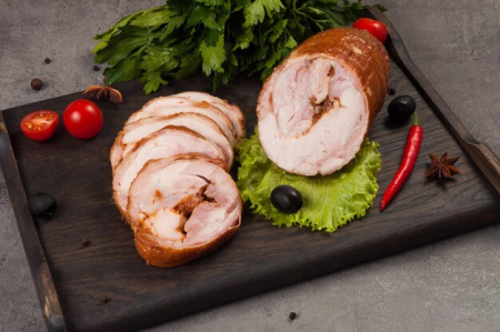 Comandă acum - Ruladă de pui coapta și afumată 300g