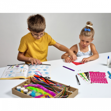 Cutie cu materiale DIY - 20 activitati lucru manual [5]