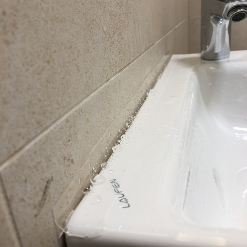 Banda Adeziva Transparenta, Impermeabila, Universal, Premium, pentru Mobila si Chiuveta de Bucatarie sau Baie - CBD CORAL BEST DEALS [5]