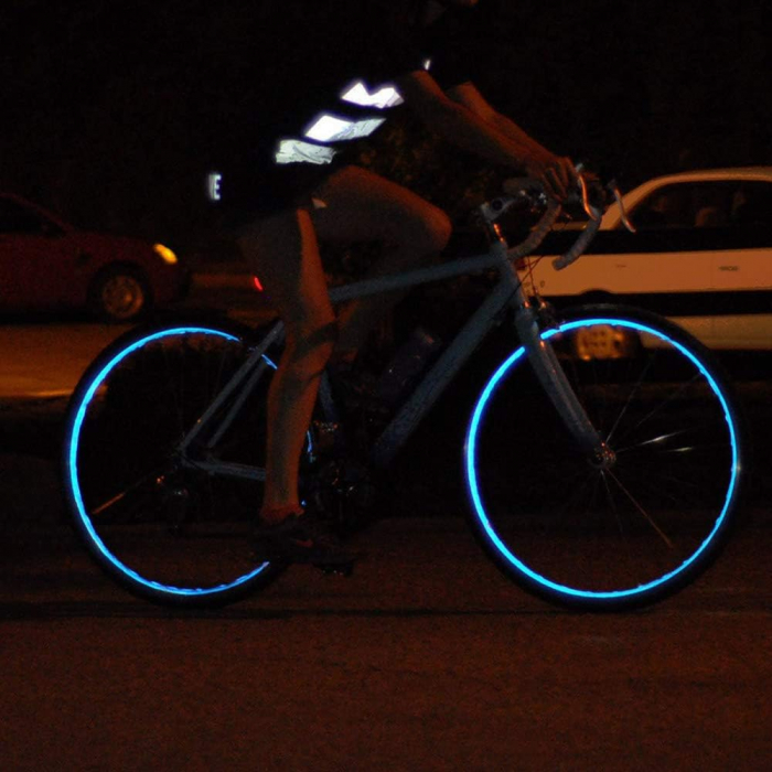 Banda Autoadeziva Fosforescenta Albastru pentru Tuning Masina, Motocicleta, pentru Decorare Bicicleta si Trotineta, pentru Semnalizare si Vizibilitate Sporita in Trafic, Adeziv Puternic si Rezistent,  [4]