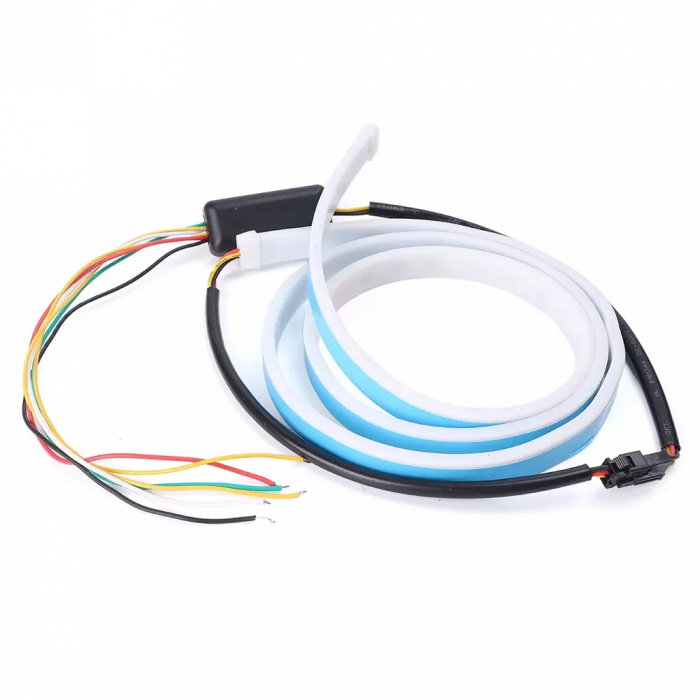 Banda LED Auto Activa 5 in 1 pentru Portbagaj: Semnalizare Dinamica, Stop, Avarie, Marsarier si Pozitie - 120 cm, CBD CORAL BEST DEALS [12]