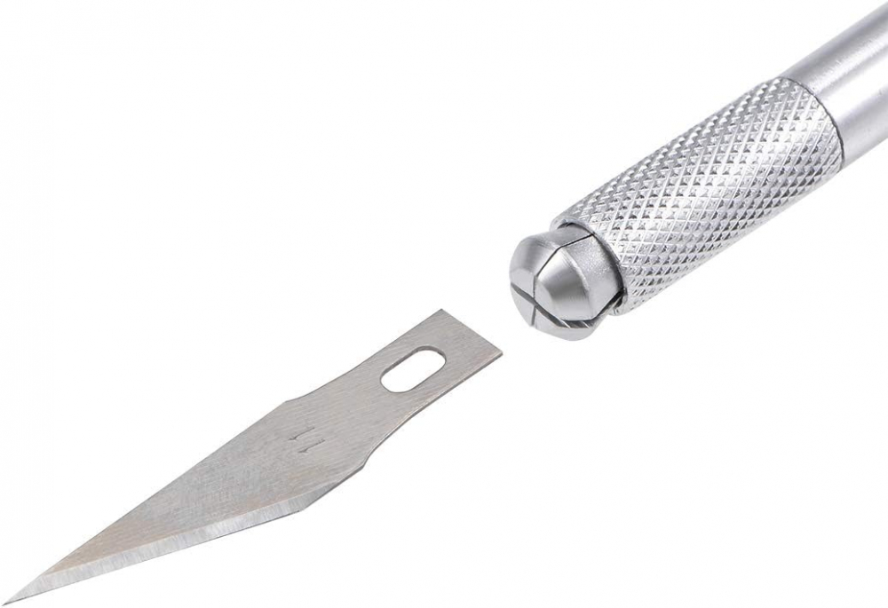 Bisturiu tip CUTTER pentru Diverse Activitati, Cutter Metalic de Precizie cu 5 Lame de Rezerva, Argintiu, CBD CORAL BEST DEALS [10]