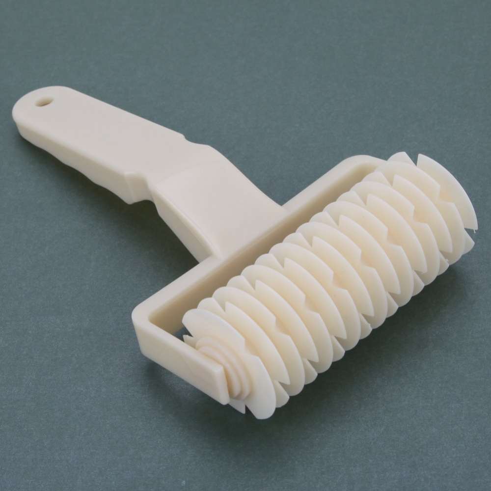 Cutit roller pentru Taiat, modelat Aluat pentru Placinte, Foietaj si Prajituri, PVC, Alb, 10 x 17.5 cm Alb [6]