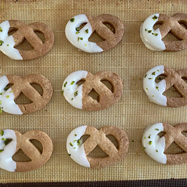 Formă prăjituri cu arc, roșu – vedere produs [7]