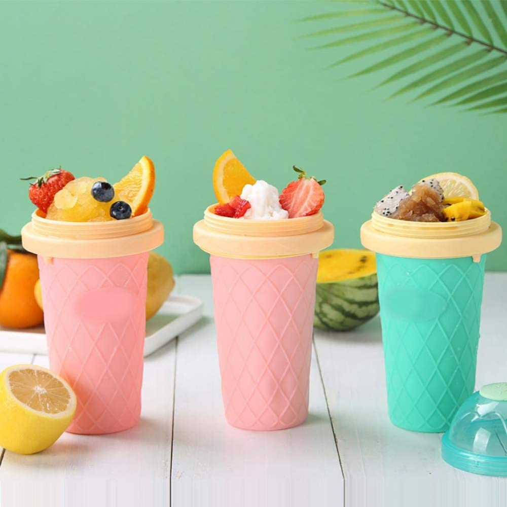 Pahar pentru Facut Slushy, MilkShake si Suc Inghetat, Compatibil Congelator, 250ml cu Lingura si Pai 2in1, Silicon Premium, Roz, CBD CORAL BEST DEALS Roz [3]