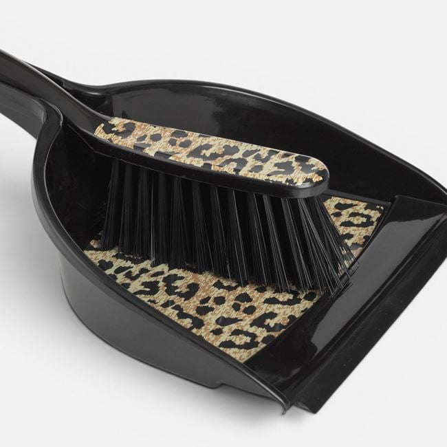 Set Făraș și Perie din Plastic, Negru Animal Print [4]
