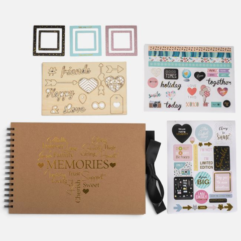 Rechizite si produse pentru scoala - Album Scrapbook Make Memories cu Folie Aurie, 31,5x21 cm