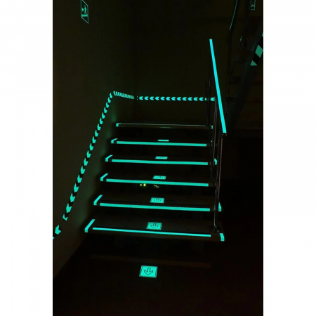 1 cm: banda-reflectorizanta-verde-1x800cm-auto-moto-bicicleta-trotineta-coral-best-deals [1]