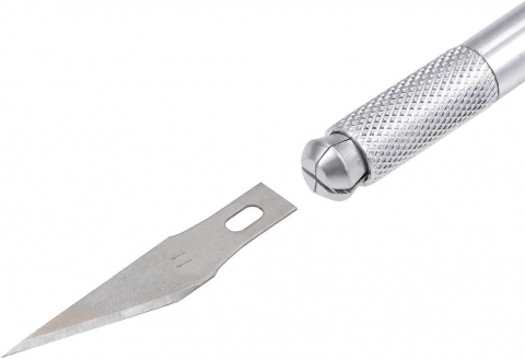 Bisturiu tip CUTTER pentru Diverse Activitati, Cutter Metalic de Precizie cu 5 Lame de Rezerva, Argintiu, CBD CORAL BEST DEALS [9]