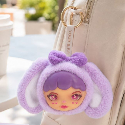 Genti, portofele si brelocuri - Breloc Charm Mini din Pluș Mov, 10 cm