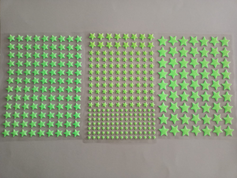 Set Stelute Fosforescente Auto Adezive, 384 Piese, 4 Dimensiuni cu Iluminare Indelungata, PVC, Premium, CBD CORAL BEST DEALS Verde Azur 2 cm [3]