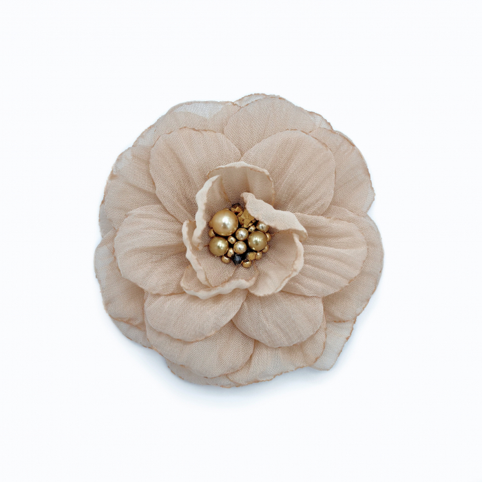 brosa-delight-voal-bej-finisaj-cristale-perle.jpg [2]