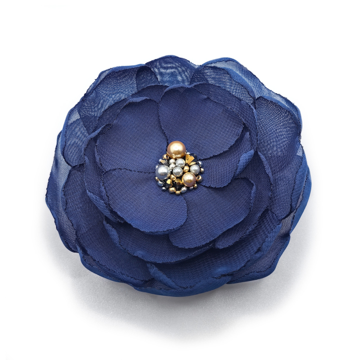 brosa-floare-voal-albastru [3]